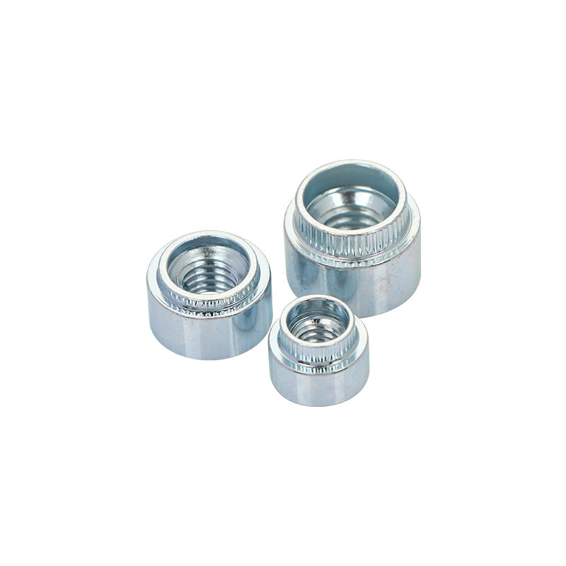 In lega di alluminio rotondo auto clinching dado