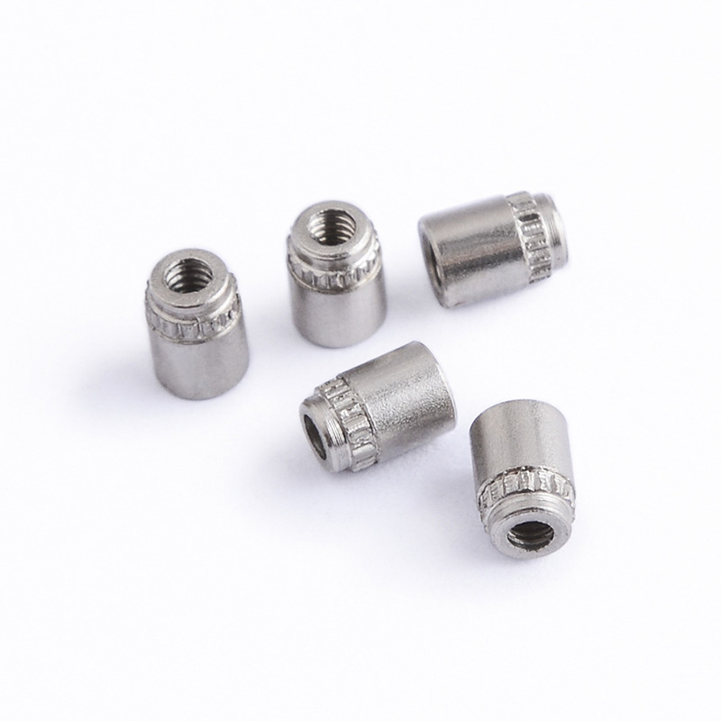 Perno rivettato UN per scheda PCB